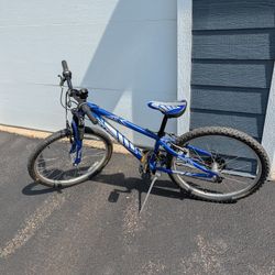 Trek Bike MT 220 24'