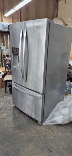 Whirlpool WRF560SEHZ 30 inch Freestanding French Door Refrigerator 20 cu. ft. Capacity, Adaptive Defrost, in Stainless Steel