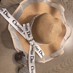 Beach Hat And Sunglass Bundle