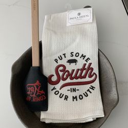 Texsport 10.5" Cast Iron Skillet  And a Paula Deen Kitchen Towel And Spatula 