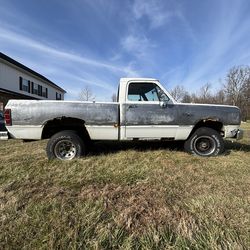 1991 Dodge D150