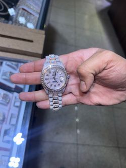 Rolex day date 40'm white gold and rose cap baguette rose and white