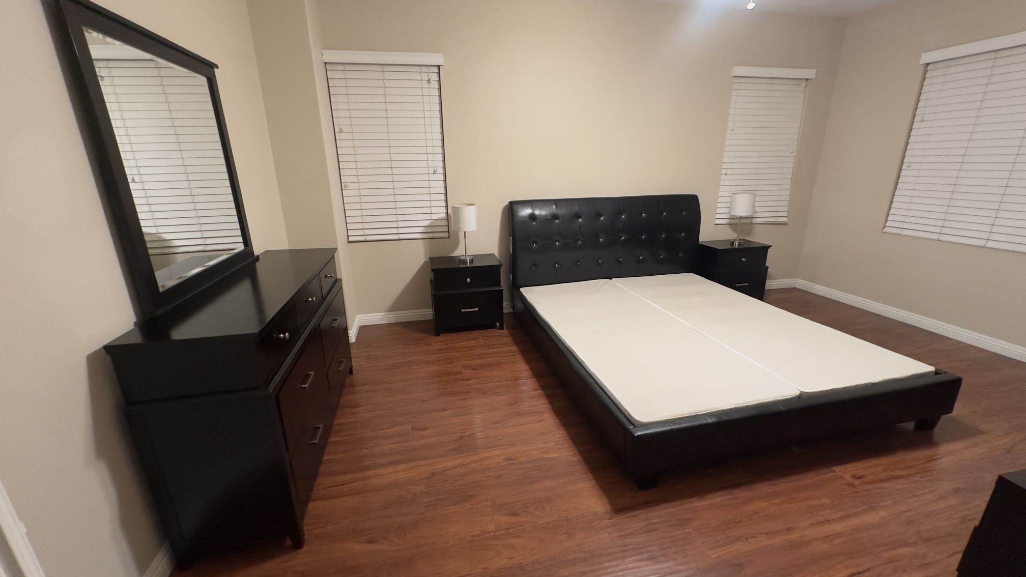 Whole bedroom Set