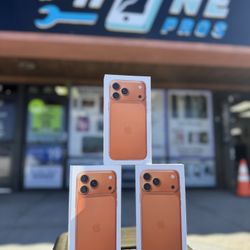 IPHONE 17 PROMAX (Factory Unlocked) 