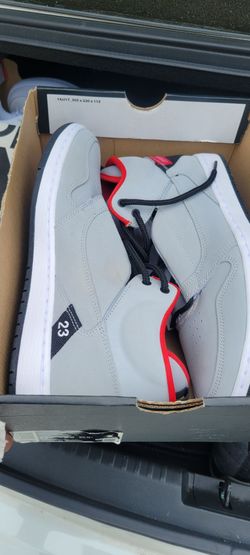 Jordans size 8.5