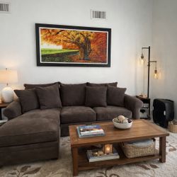 🛋️ Macy’s Modern Concepts Sectional  – Delivery Available 