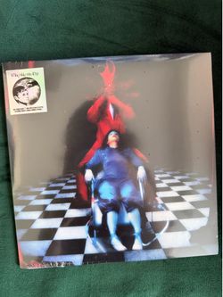 Magdalena Bay vinyl