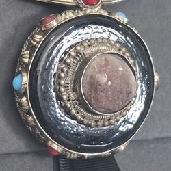 Gold & Silver Tone Metal Necklace