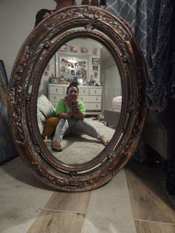 Ornate Oval Wall Mirror Gold Frame