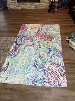 46” X 70” Área Rug