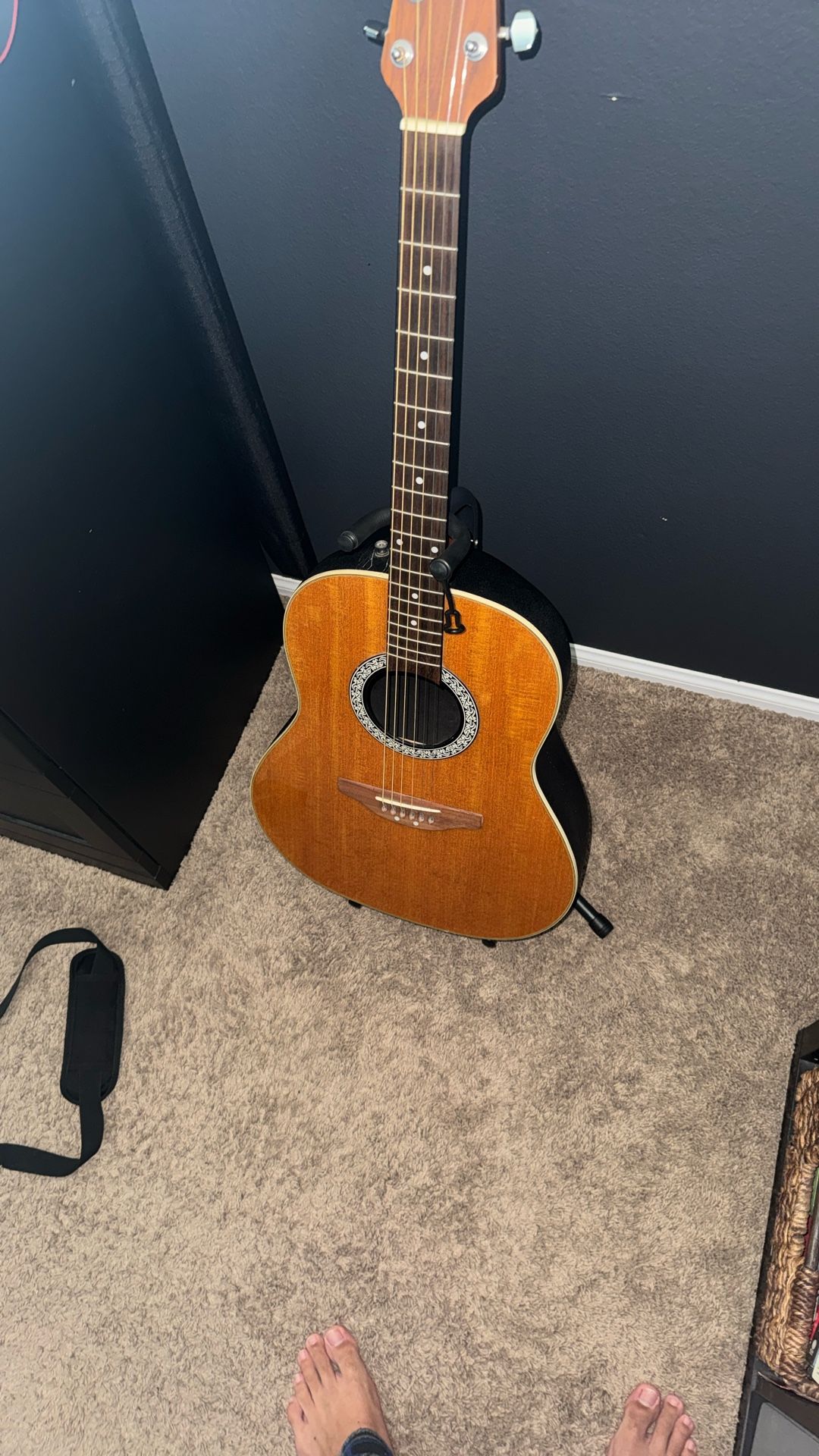 Ovation Celebrity Acoustic Guitar