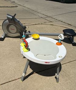Kids table $15