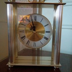 Seiko Quartz Mantel Clock 