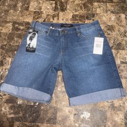 Nine West Women's Blue Denim Bermuda Shorts, Size 6 Cuffed, Mid-Rise