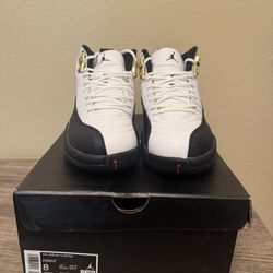 AIR JORDAN RETRO 12s TAXIS