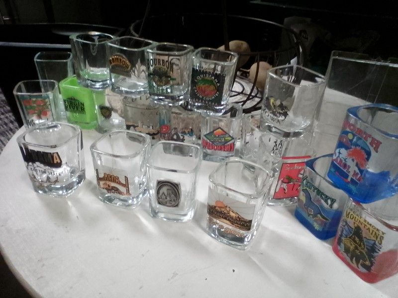 20 Collectible Vtg Square Shot glasses