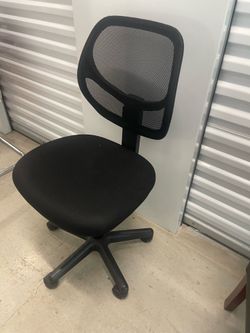 Rolling chair