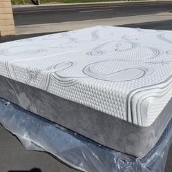 Queen Memory Foam 