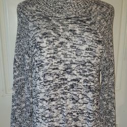 Croft & Barrow Grey & White Long Sleeve Sweater (Size XL)
