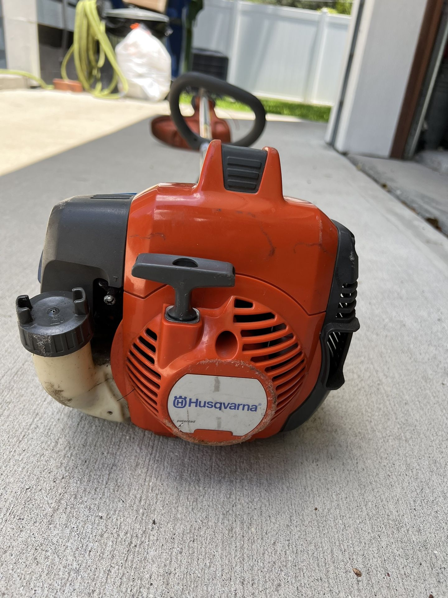 Husqvarna 322L String Trimmer , Edger / Weed Wacker for Sale in Tampa