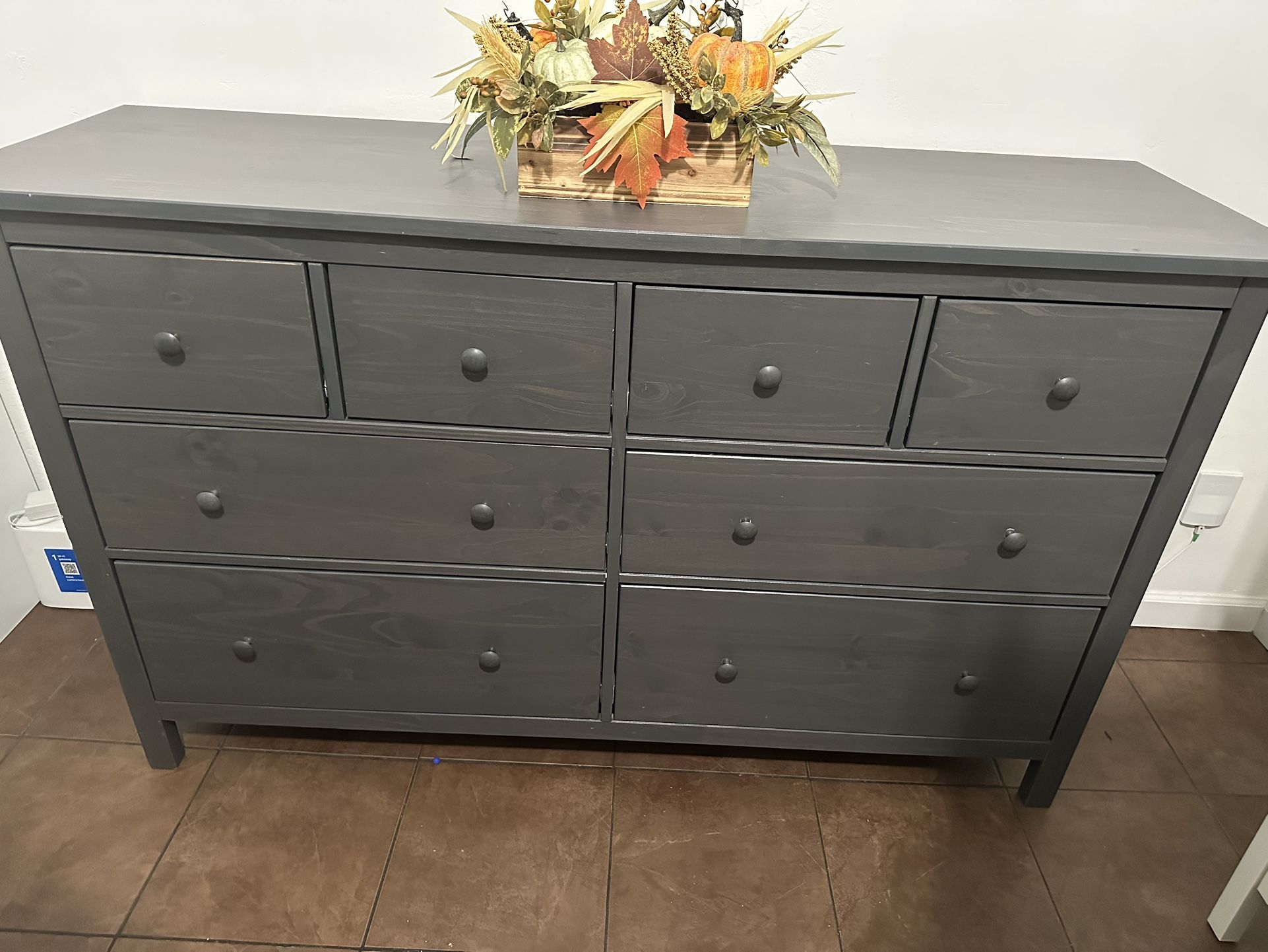 Ikea Hemnes Dresser 8 Drawers Works Well 