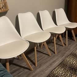 4 mid Century Side Chairs 