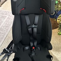 Graco Tranzitions 3 In 1 Car Seat 