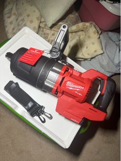 Milwaukee 1” impact wrench D handle Brand new tool only