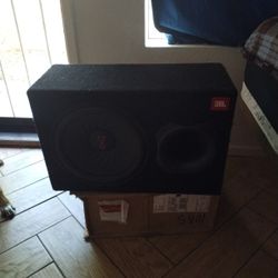 JBL Water Resistant 12 Inch Woofer And Amp