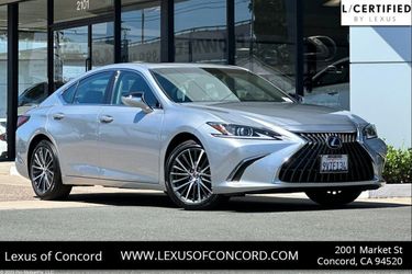 2025 Lexus ES 300h