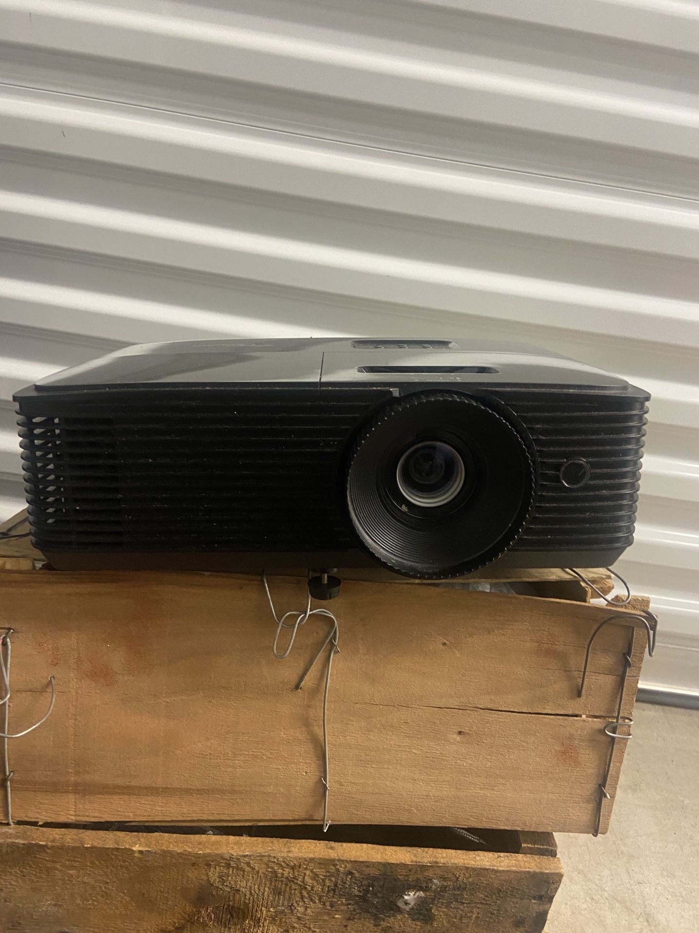 OPTOMA HD146X High performance Projector For movies & games/ 3600 Lumens