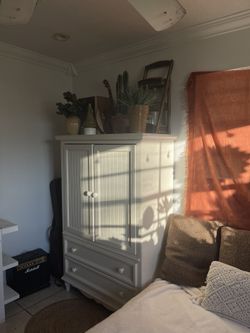 White Wardrobe Unit Shelving Standing Closet