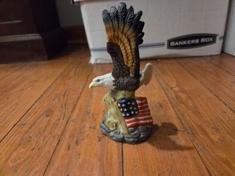 Bald Eagle Figurine