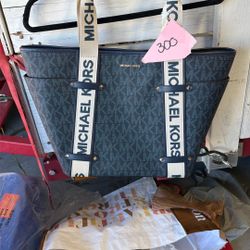 Brand New Michael Kors Bag 