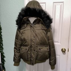 Abercrombie & Fitch XL  men’s short parka 