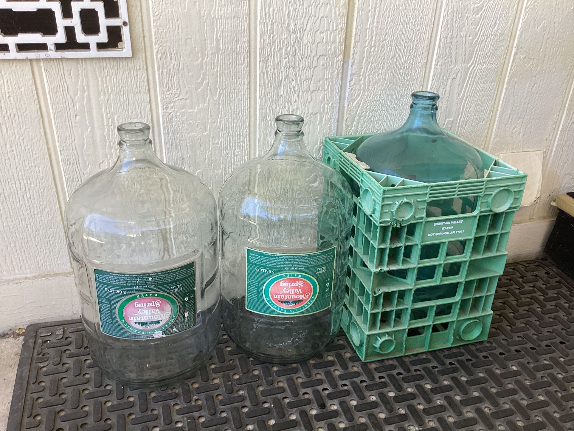 5 Gallon Glass Jugs 3 Total S