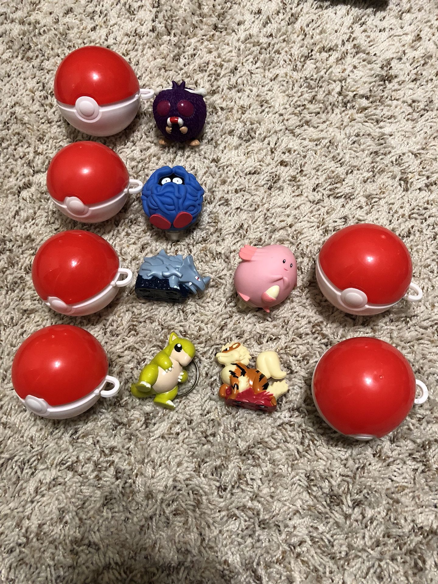 Burger King pokemon poke balls Chancey rydon growlith tangela venonate Sandshrew