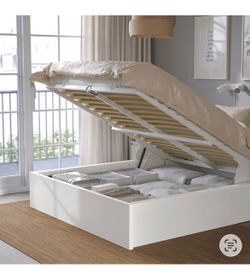 IKEA Malm storage bed frame (queen size white)