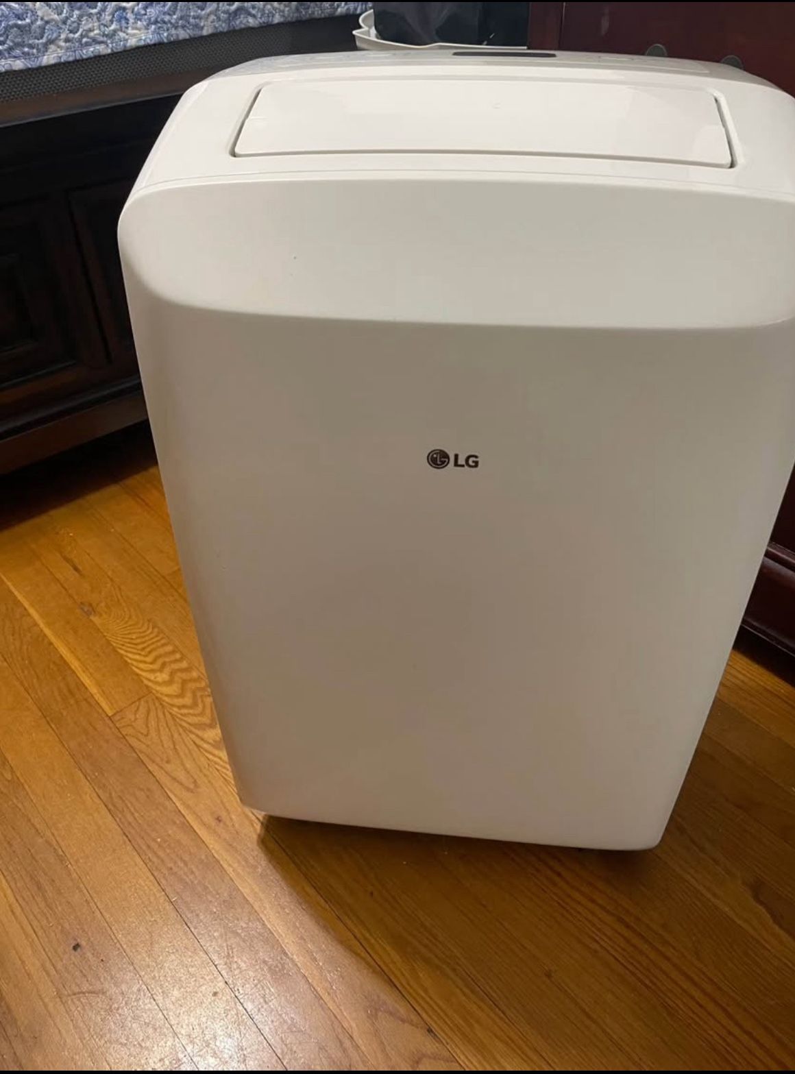 LP0817WSR Portable Air Conditioner