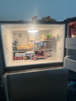 Refrigerator GE