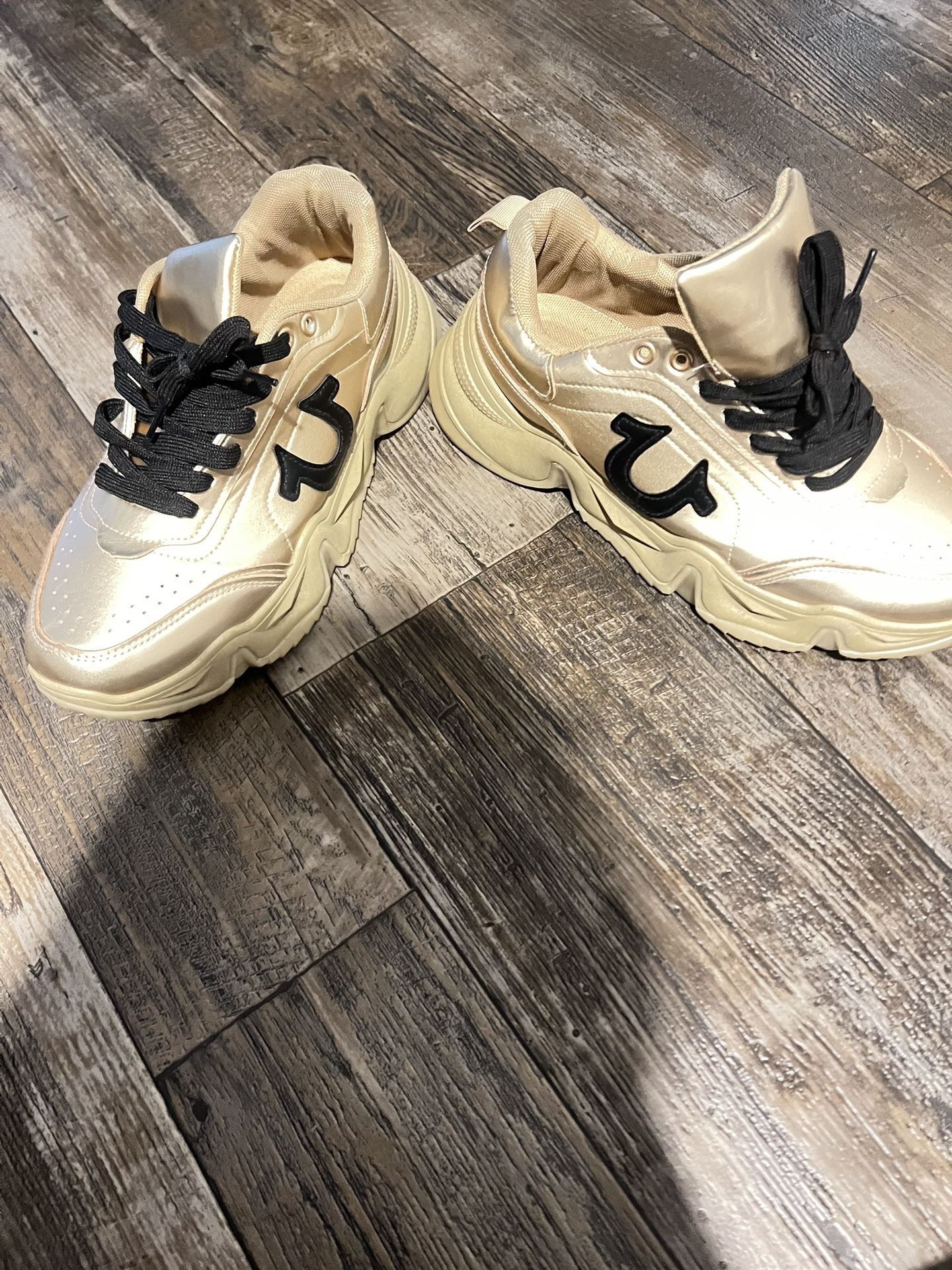 Tru Religion Sneakers