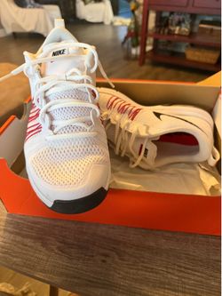 Men’s 9 Nike Air Max Effort TR