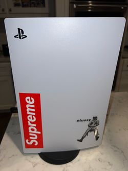 Ps5 digital edition 660 gbwith 2 controllers