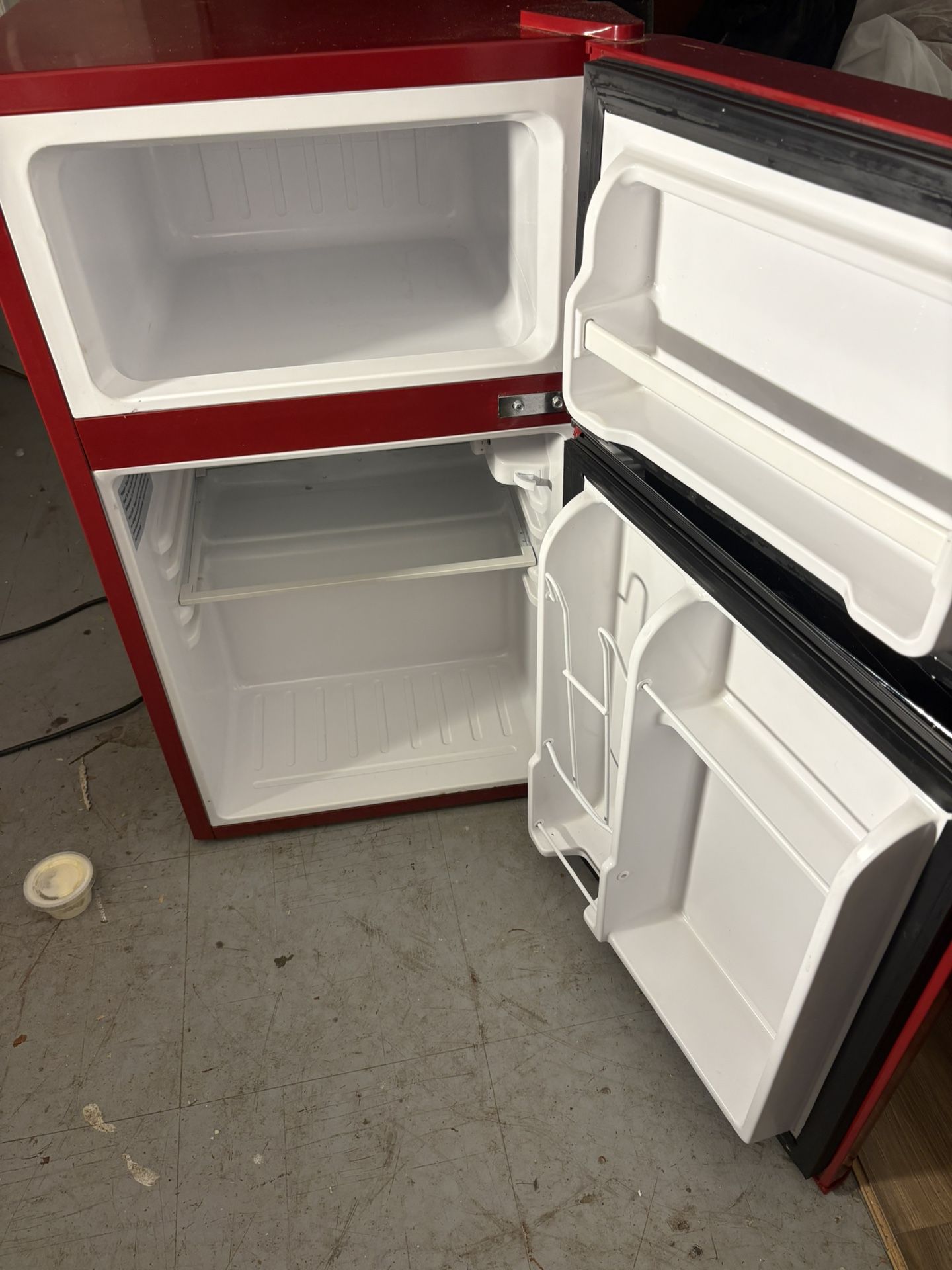 Retro Mini Fridge
