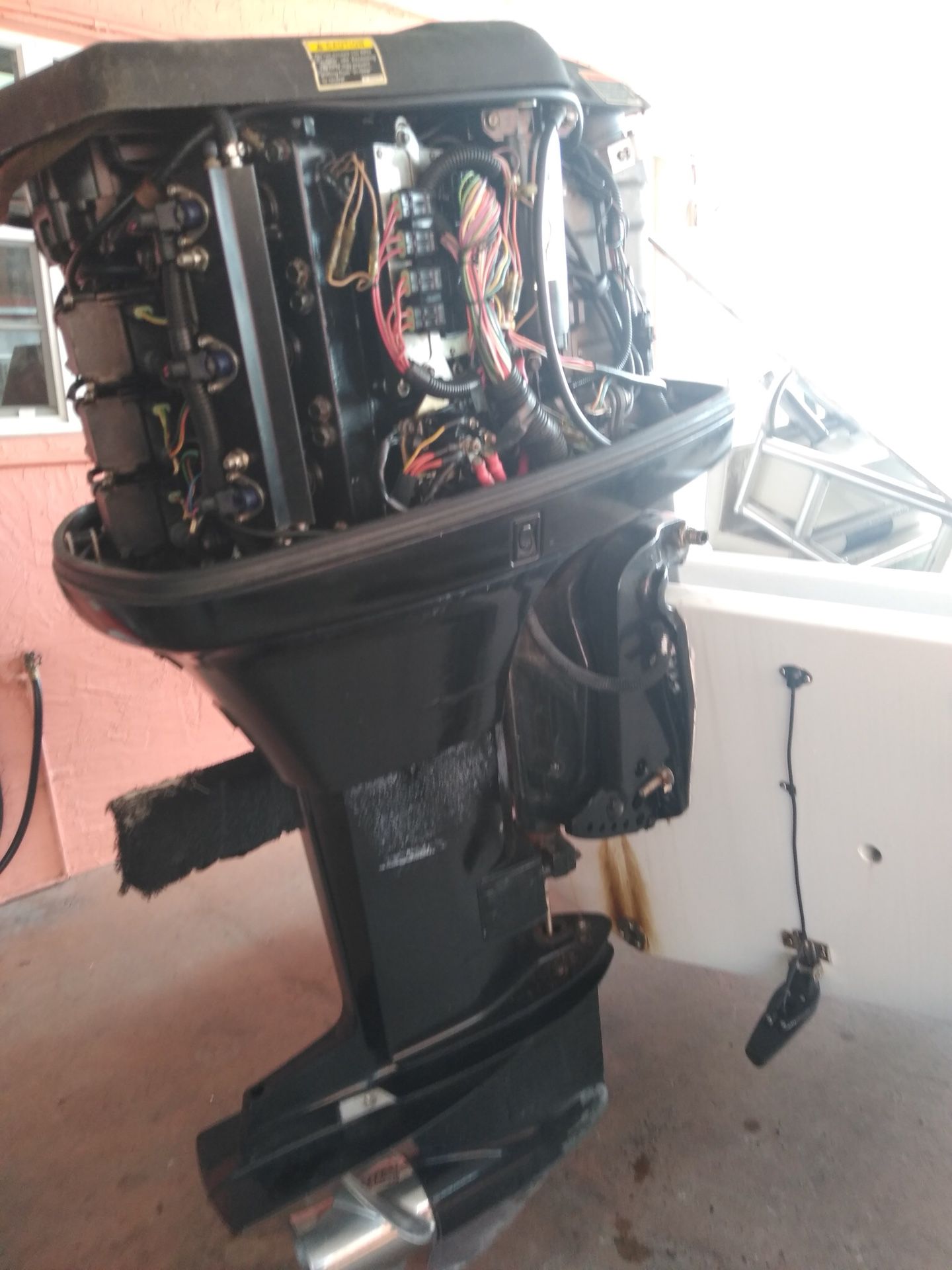 1999 Mercury 135 hp V6 Optimax Outboard Motor 25” Shaft 711 Hours Only