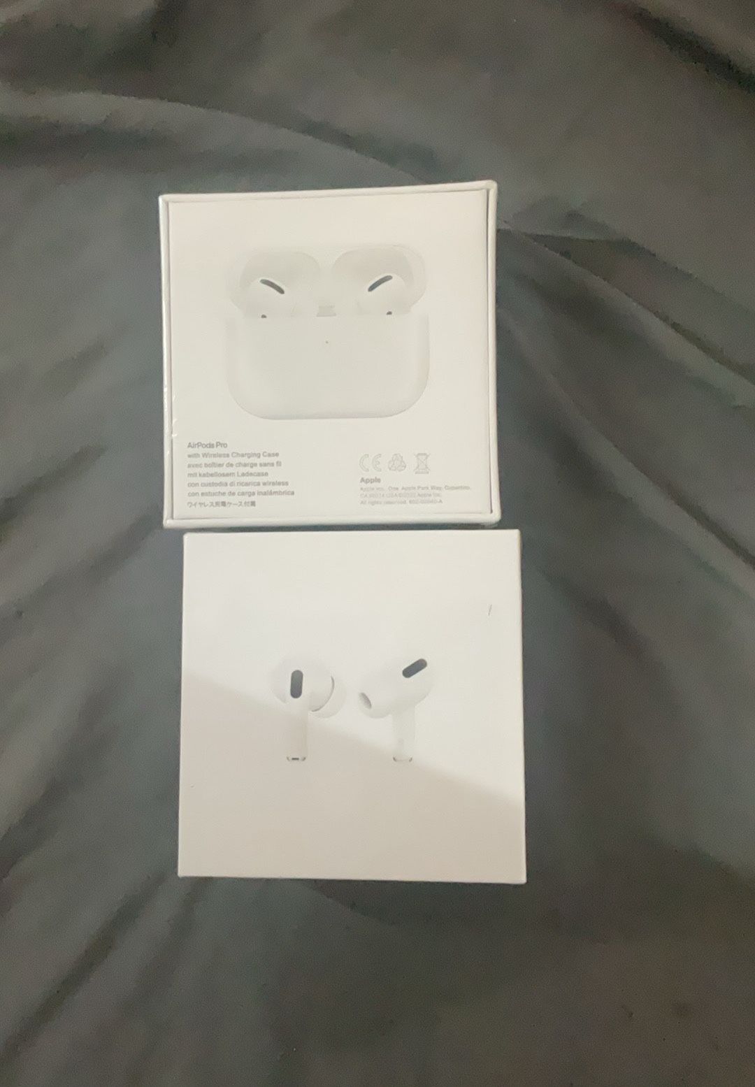 AirPods