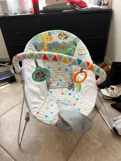 Baby Bouncer/Rocker with Toy Bar