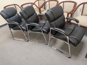 3 Black leather bonded guest chair sonada light but strong staples  OFFICE RELAX