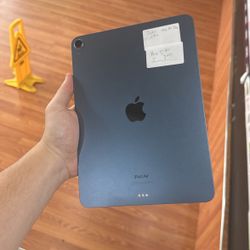 iPad Air 5th Generation Wifi Only 64GB Used To 