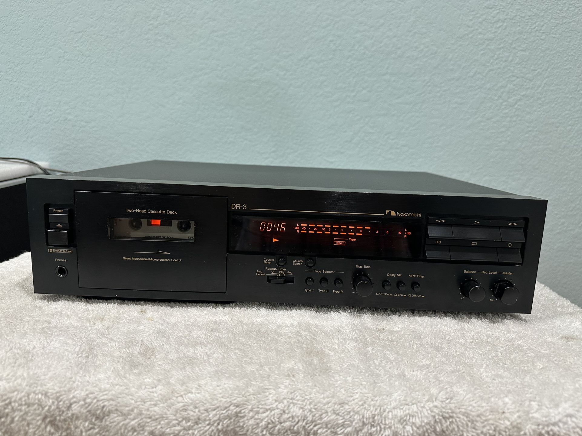 Like New Nakamichi DR-3 2 Head Tape Deck - Made in Japan - Audiophile Classic!